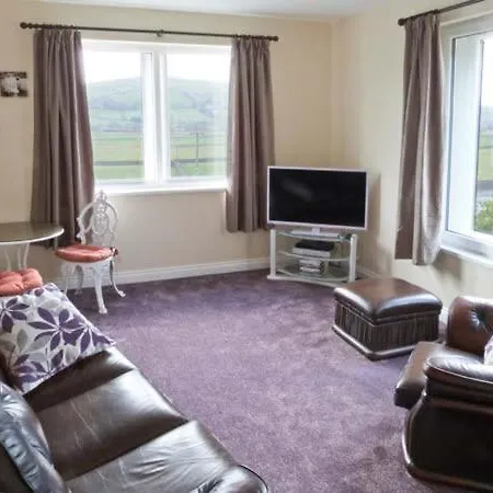 Craven Forge Apartment Low Bradley